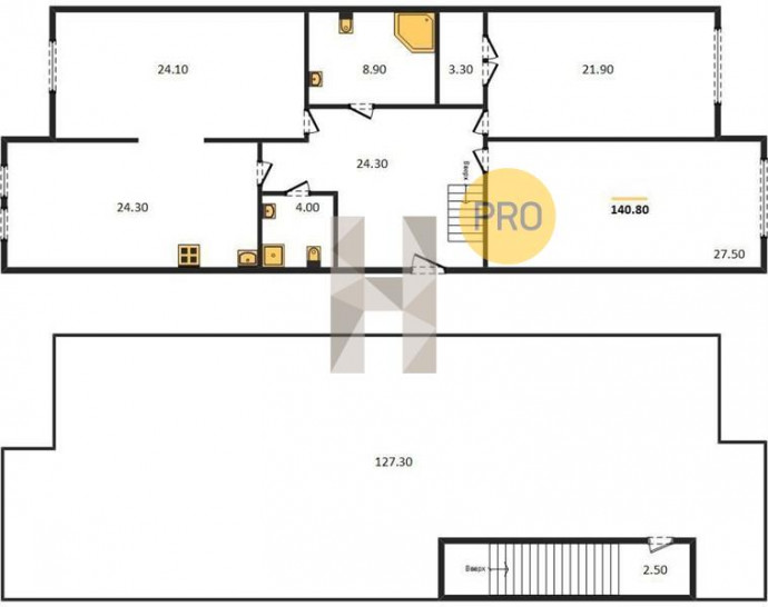 Трёхкомнатная квартира 179 м²